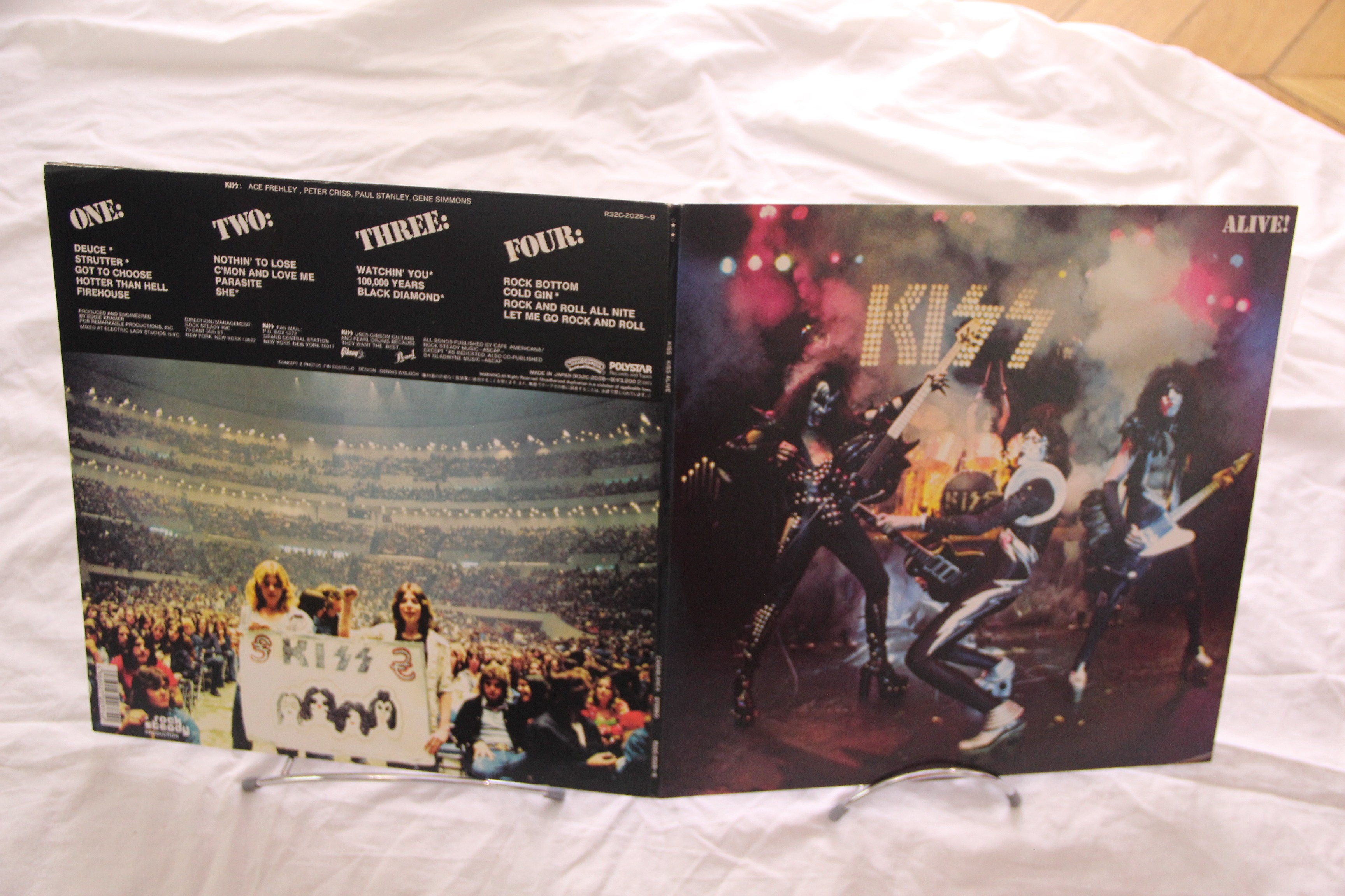 Alive! Kiss Rock 2   Vinyl LP + OBI R32C-2028~29 Album Reissue | eBay