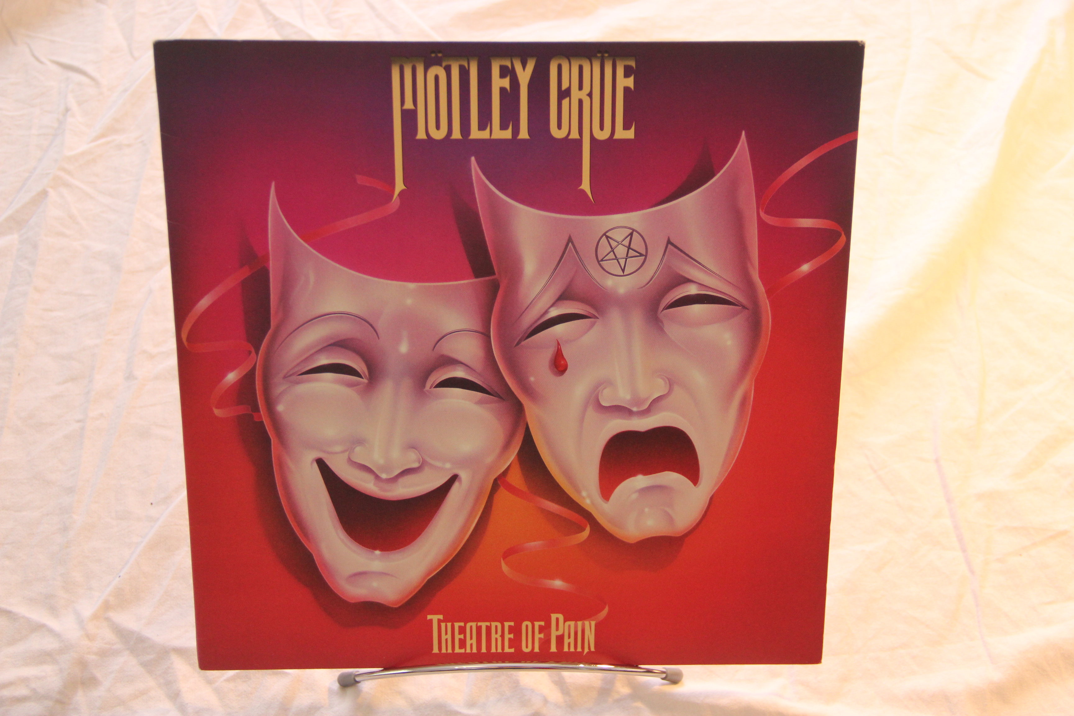Theatre Of Pain M tley Cr e Vinyl LP Elektra P-13138 | eBay